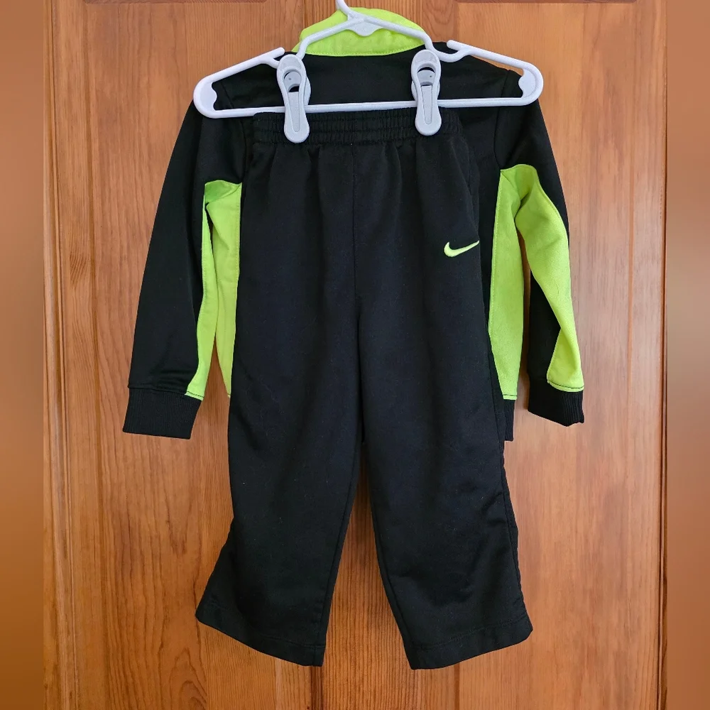 Nike Track Suit Set 24M - Picture 2 of 5